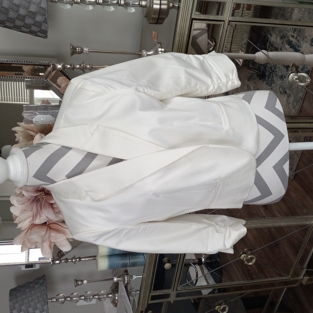 Women's White Blazer